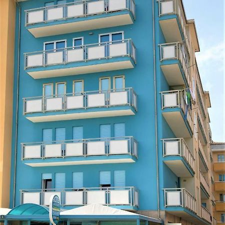 Hotel Sabrina Sottomarina Exterior foto